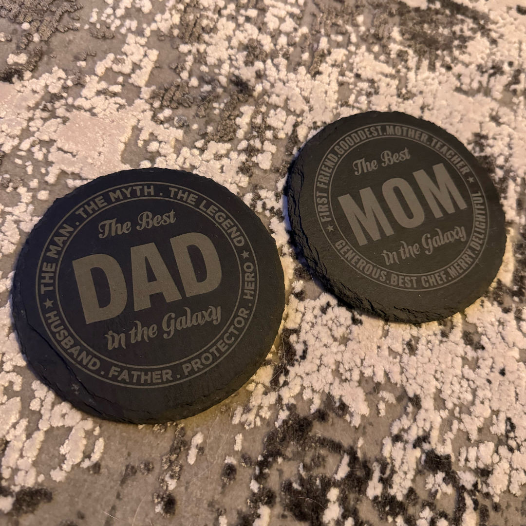 Schieferuntersetzer-Set „Best Dad & Best Mom“