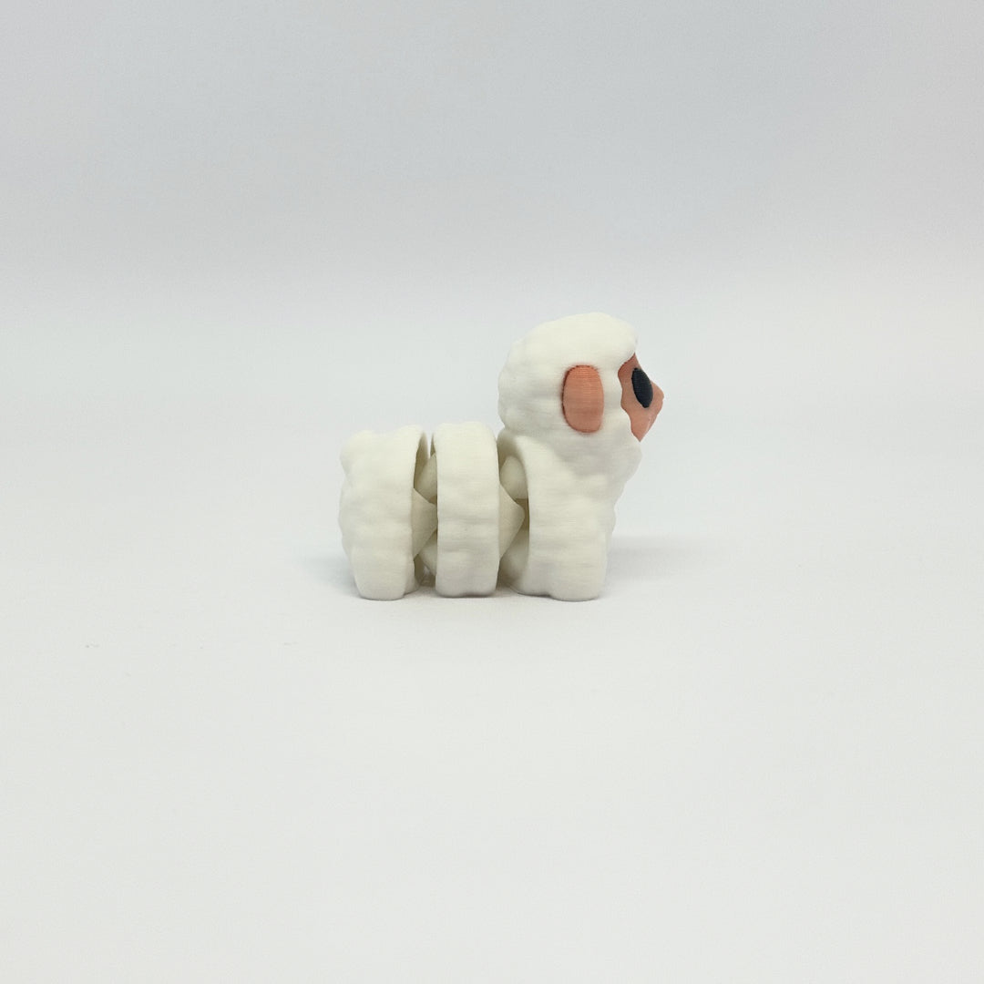 Baby Sheep - Niedliches Schäfchen
