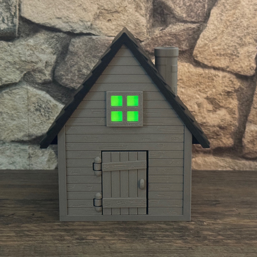 Haunted House – Dekohaus mit Tür und Kamin
