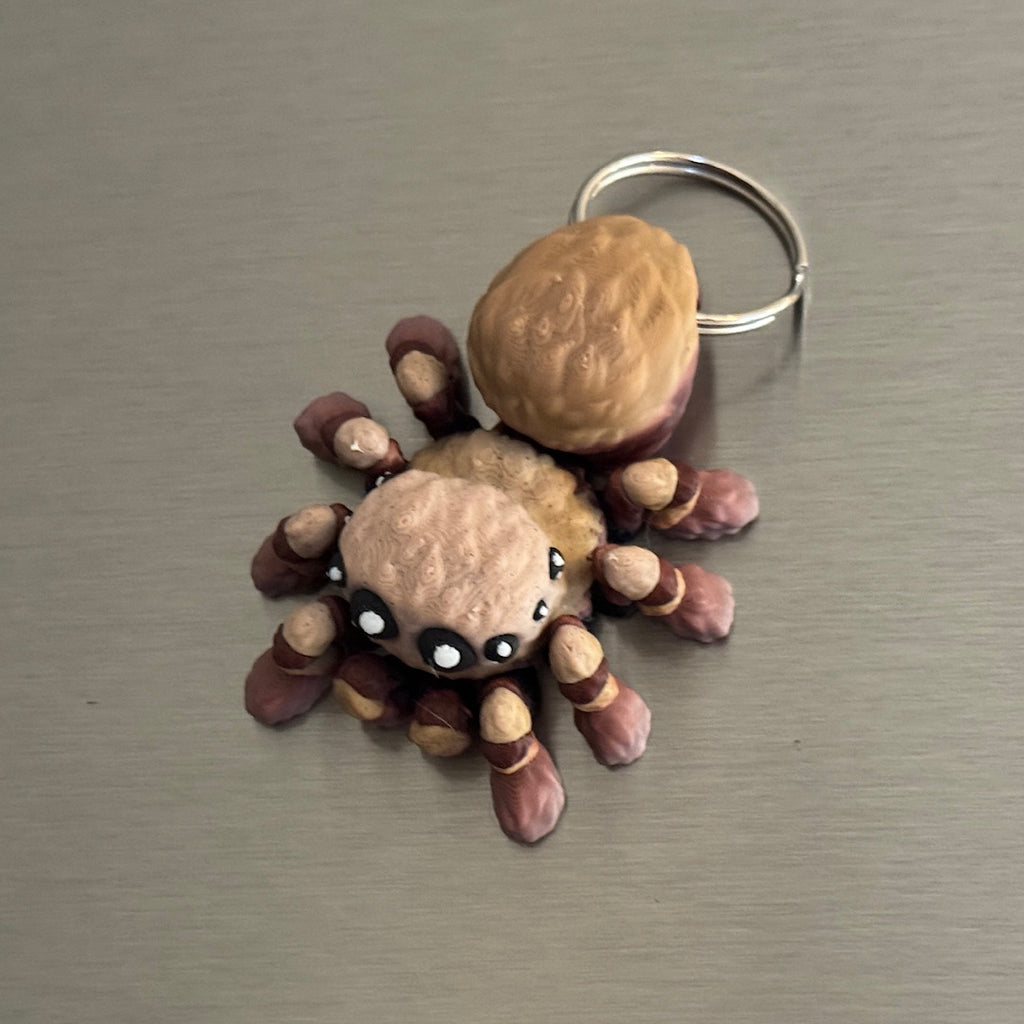 Spider Schlüsselanhänger – Lustiger Spinnen-Anhänger mit Magnet