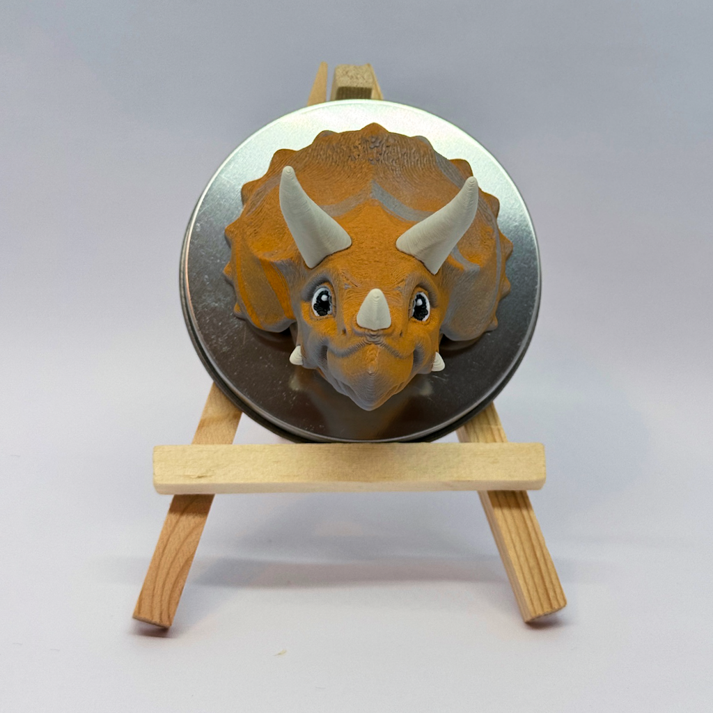 Dino-Magnet Triceratops