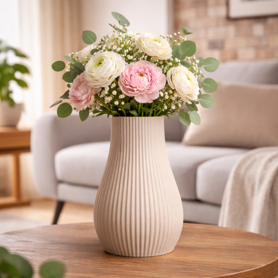 Moderne Vase geriffelt – Zeitloses Design