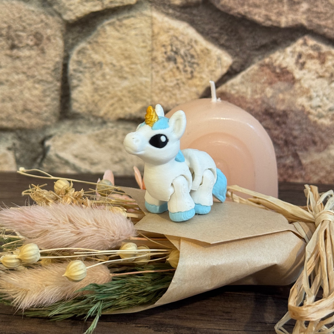 Mini Einhorn - Süßes mystisches Fabelwesen