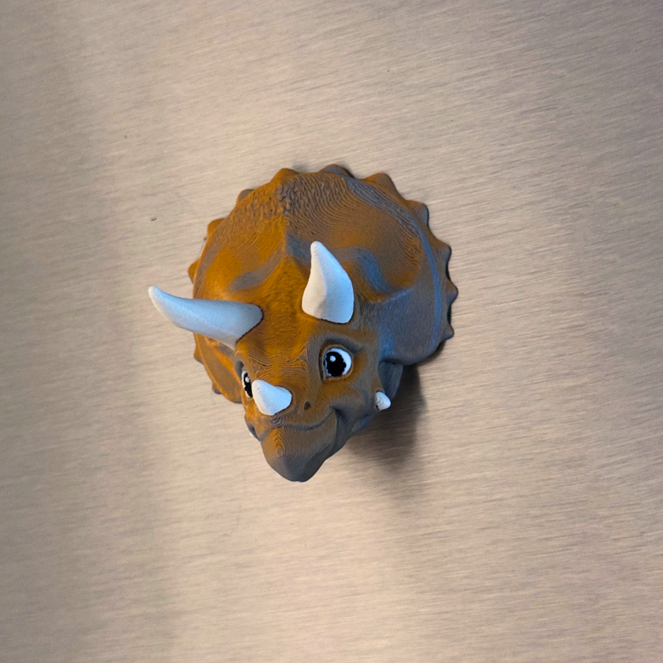 Dino-Magnet Triceratops